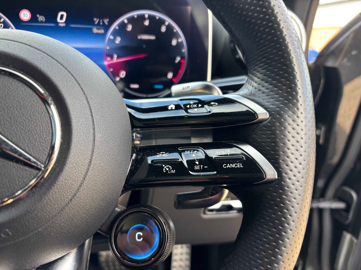 Used Mercedes-Benz GLC 2024 for sale - 77674874: Photo 16