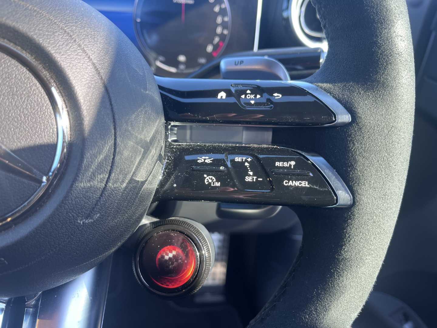 Used Mercedes-Benz GLC 2024 for sale - 76746057: Photo 24