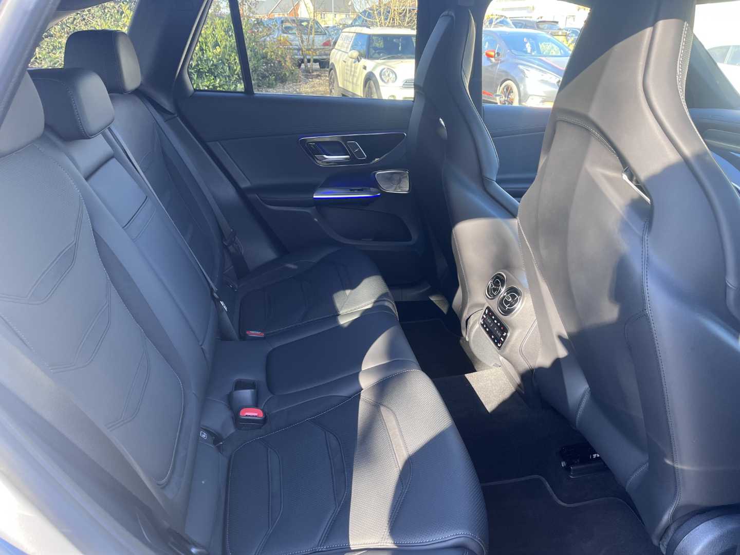 Used Mercedes-Benz GLC 2024 for sale - 76746057: Photo 35