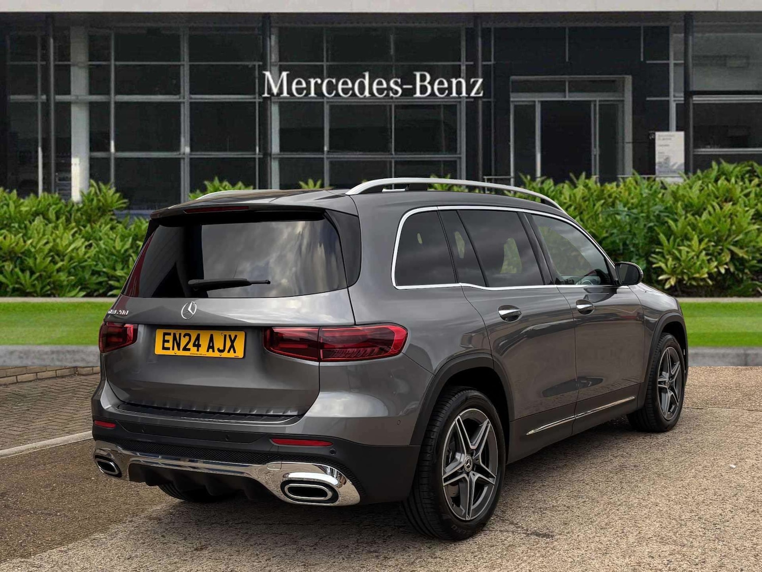 Used Mercedes-Benz GLB 2024 for sale - 76460649: Photo 3