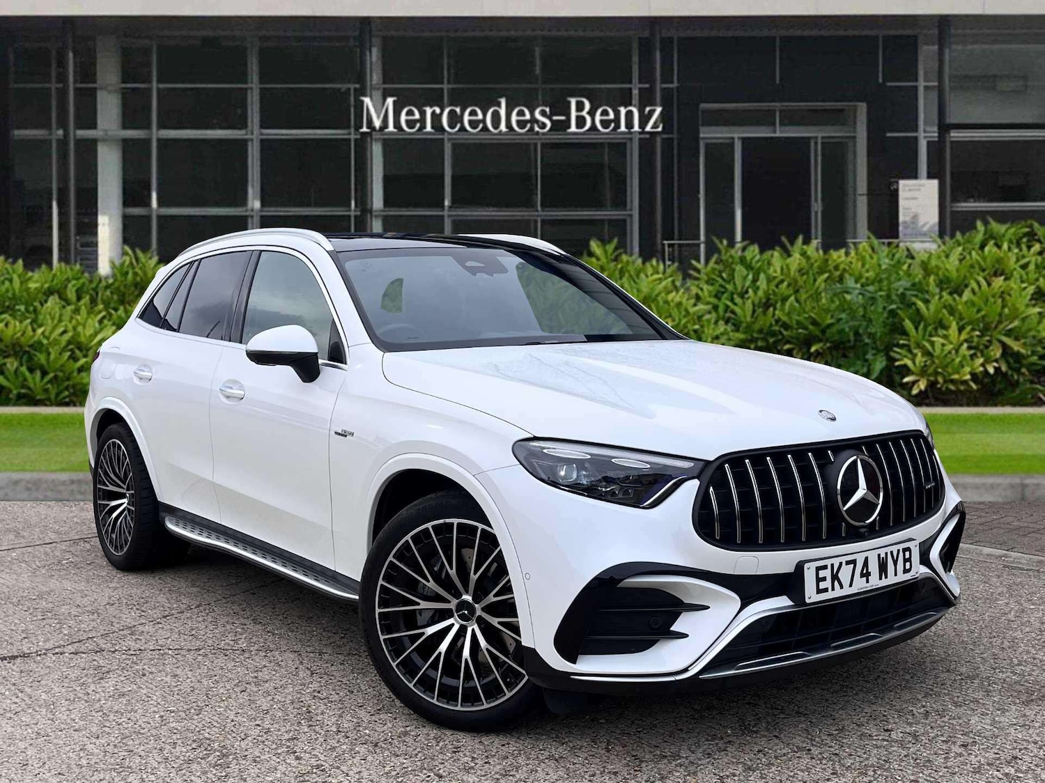 Used Mercedes-Benz GLC 2024 for sale - 76141776: Photo 1