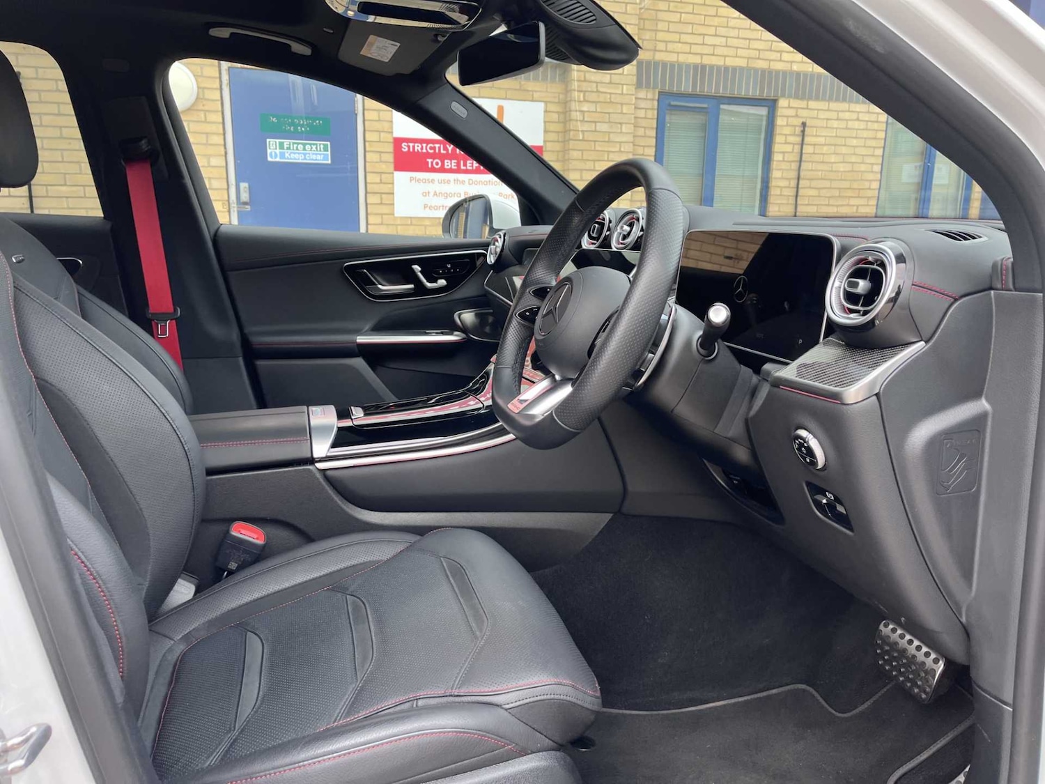Used Mercedes-Benz GLC 2024 for sale - 76141776: Photo 19