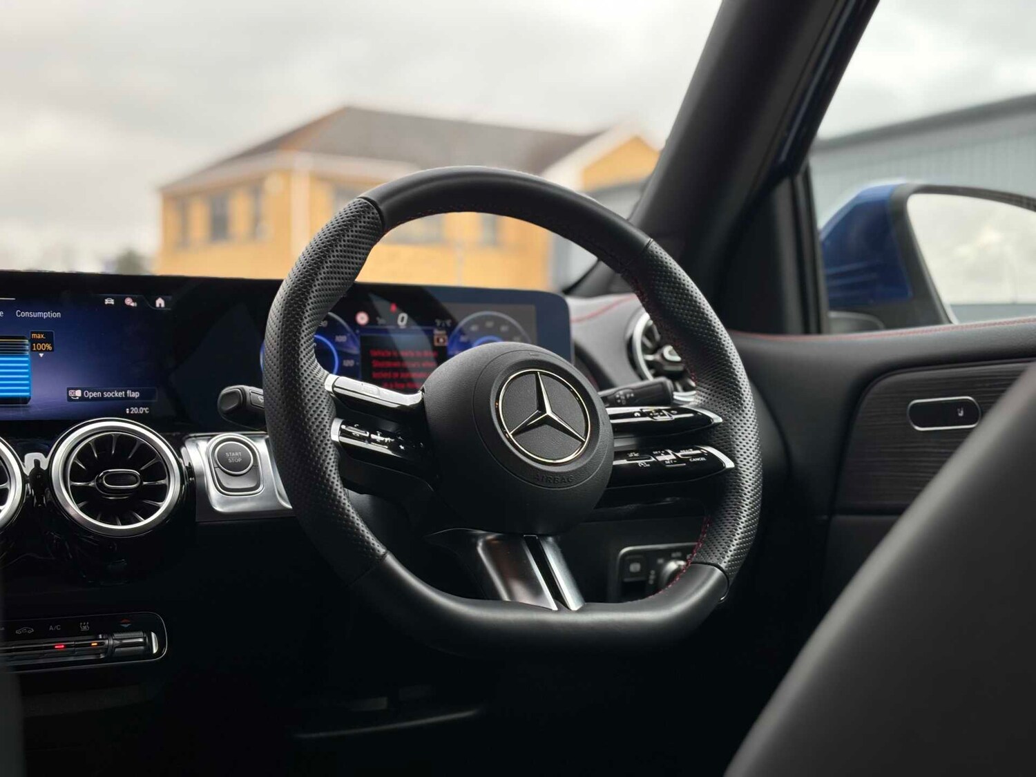 Used Mercedes-Benz EQB 2025 for sale - 78052220: Photo 21