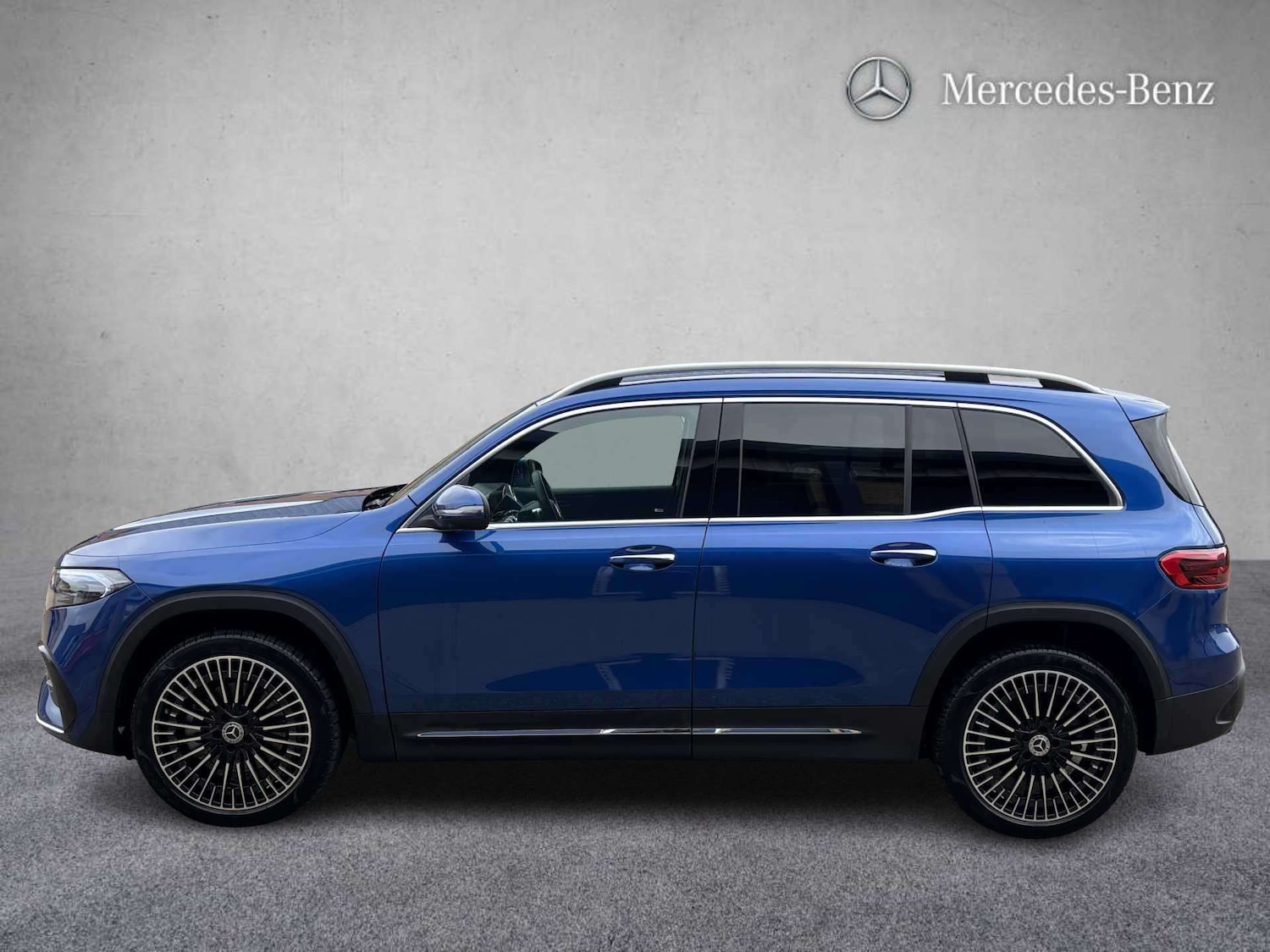 Used Mercedes-Benz EQB 2025 for sale - 78052220: Photo 5