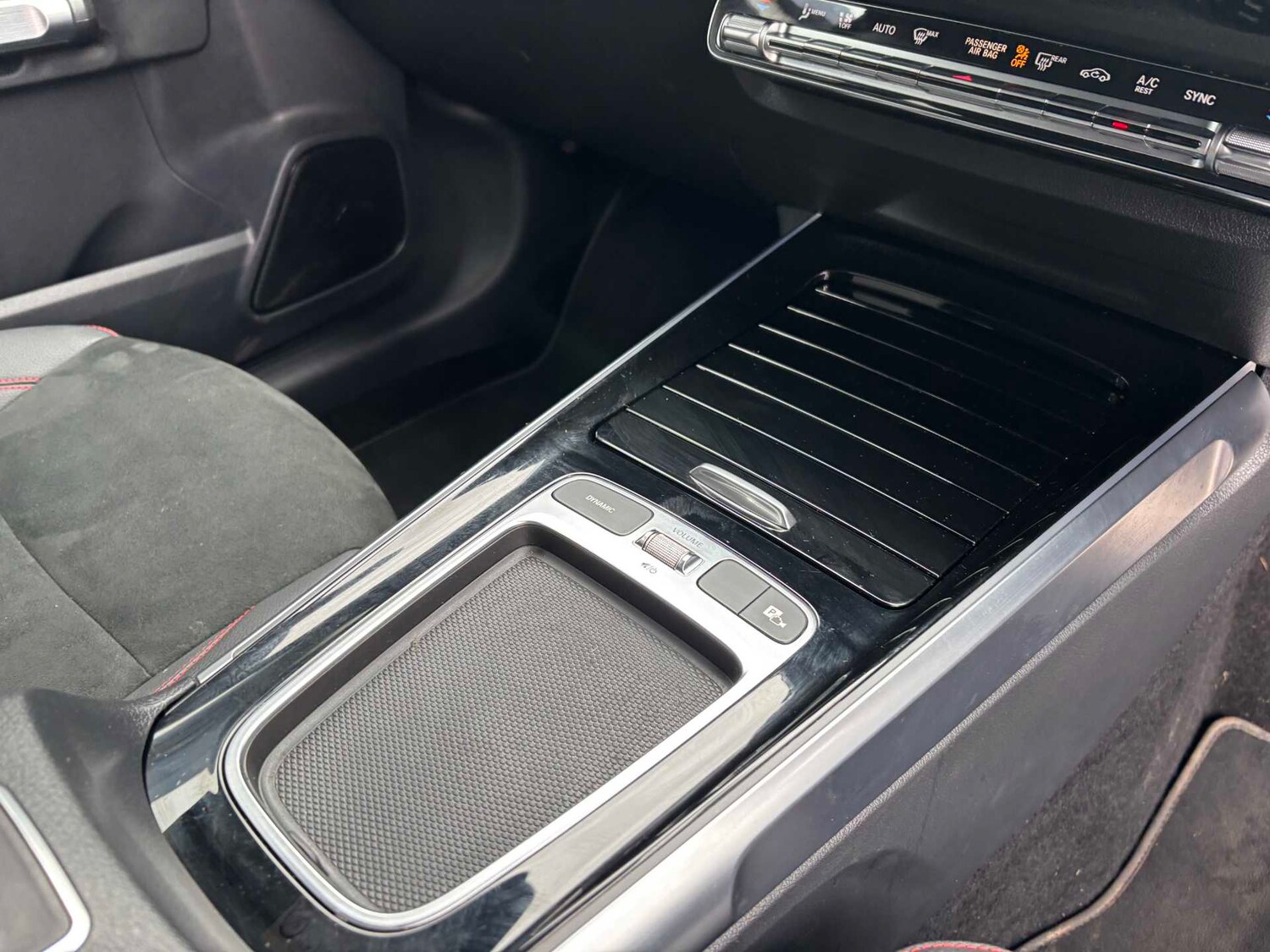 Used Mercedes-Benz GLB 2025 for sale - 78089578: Photo 31