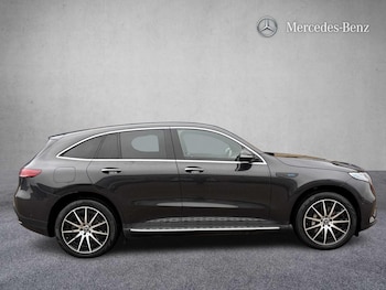Used Mercedes-Benz EQC 2023 for sale - 77500390: Photo