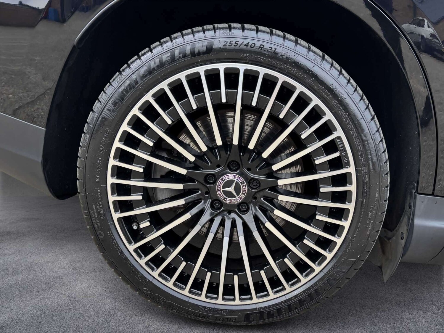 Used Mercedes-Benz EQC 2023 for sale - 78076736: Photo 8