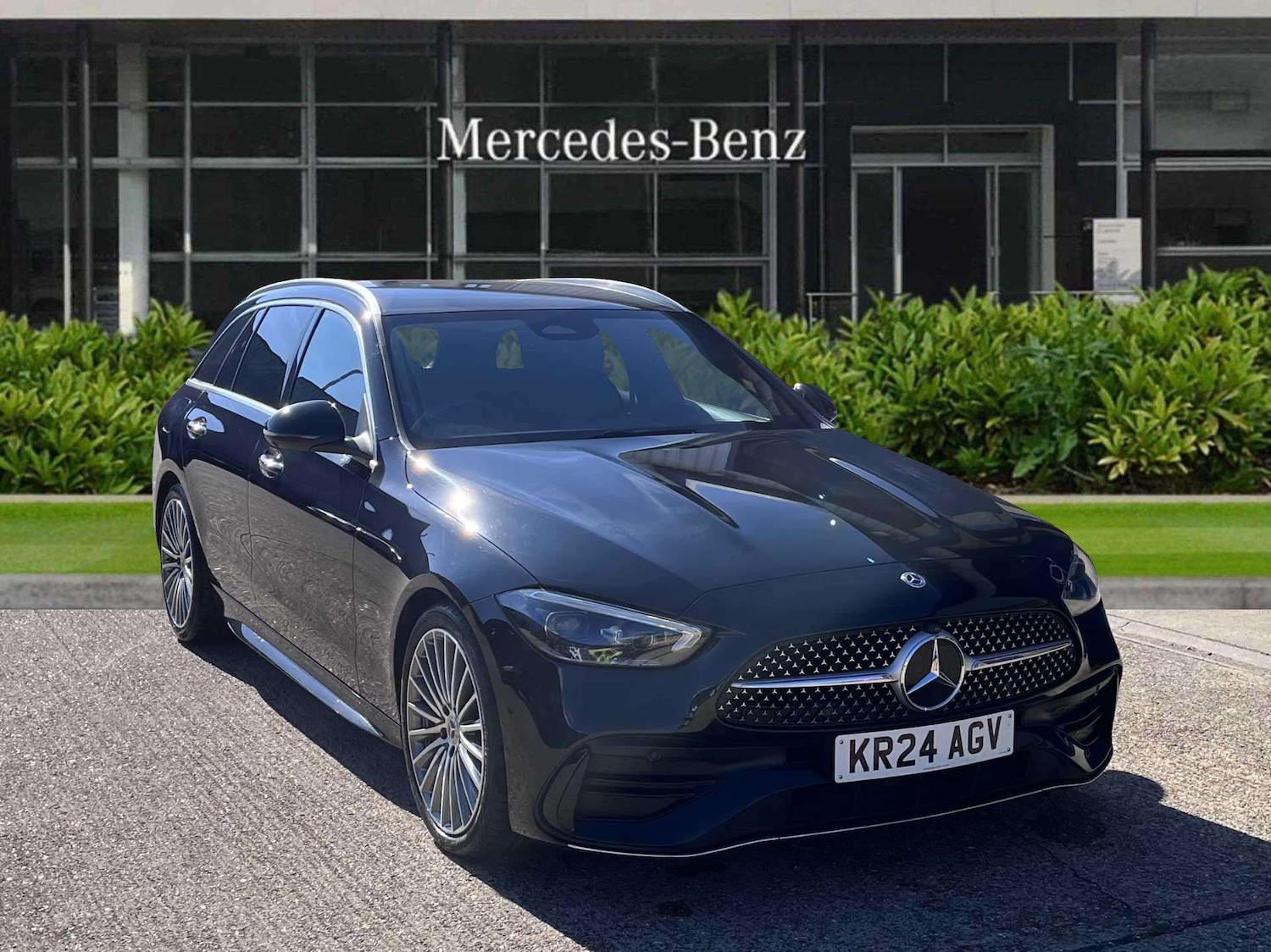 Used Mercedes-Benz C-Class 2024 for sale - 76034902: Photo 1