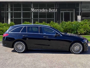 Used Mercedes-Benz C-Class 2024 for sale - 76034902: Photo 2