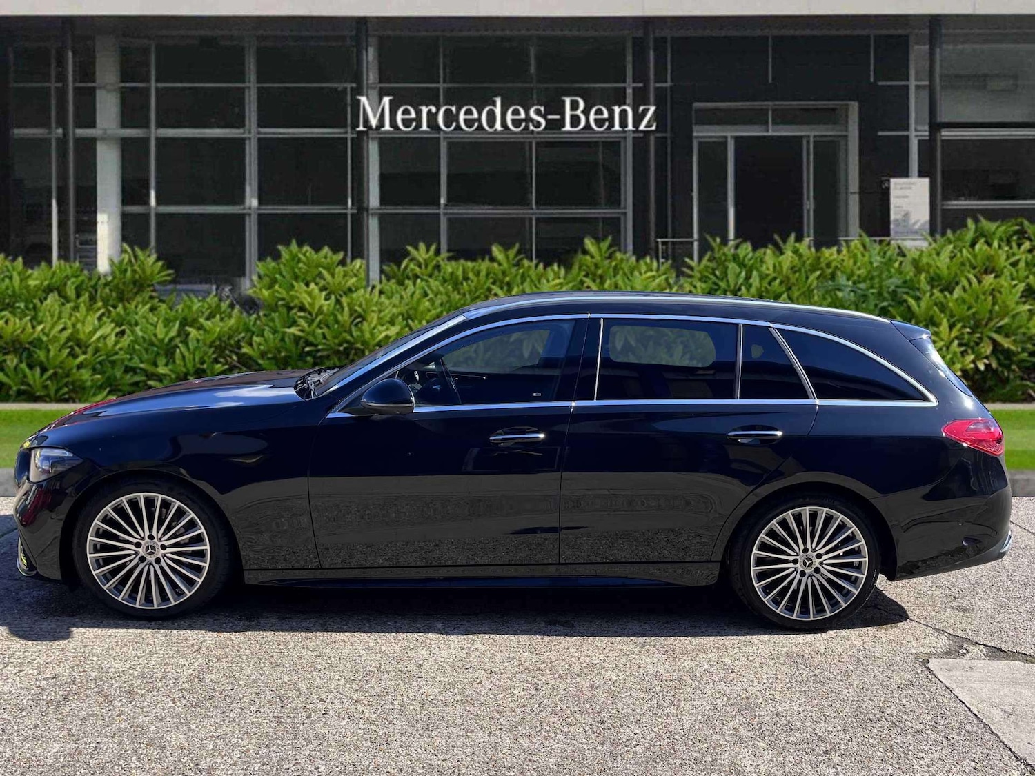Used Mercedes-Benz C-Class 2024 for sale - 76034902: Photo 6
