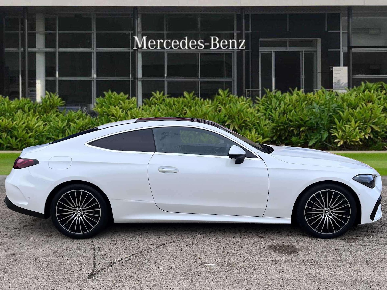 Used Mercedes-Benz CLE 2024 for sale - 77000096: Photo 2