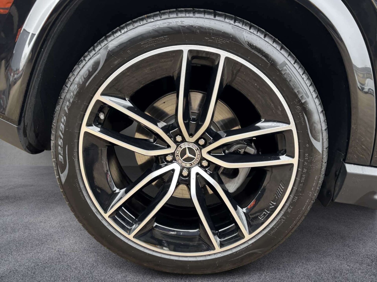 Used Mercedes-Benz GLE 2023 for sale - 77961147: Photo 8