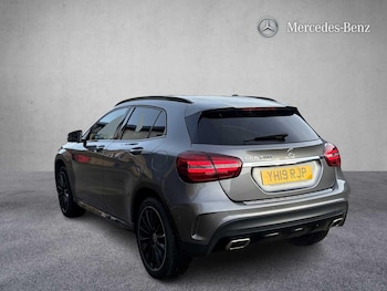 Used Mercedes-Benz GLA 2019 for sale - 77348039: Photo
