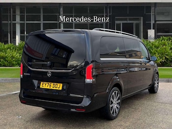 Used Mercedes-Benz V-Class 2025 for sale - 77134744: Photo