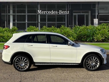 Used Mercedes-Benz GLC 2020 for sale - 76540781: Photo