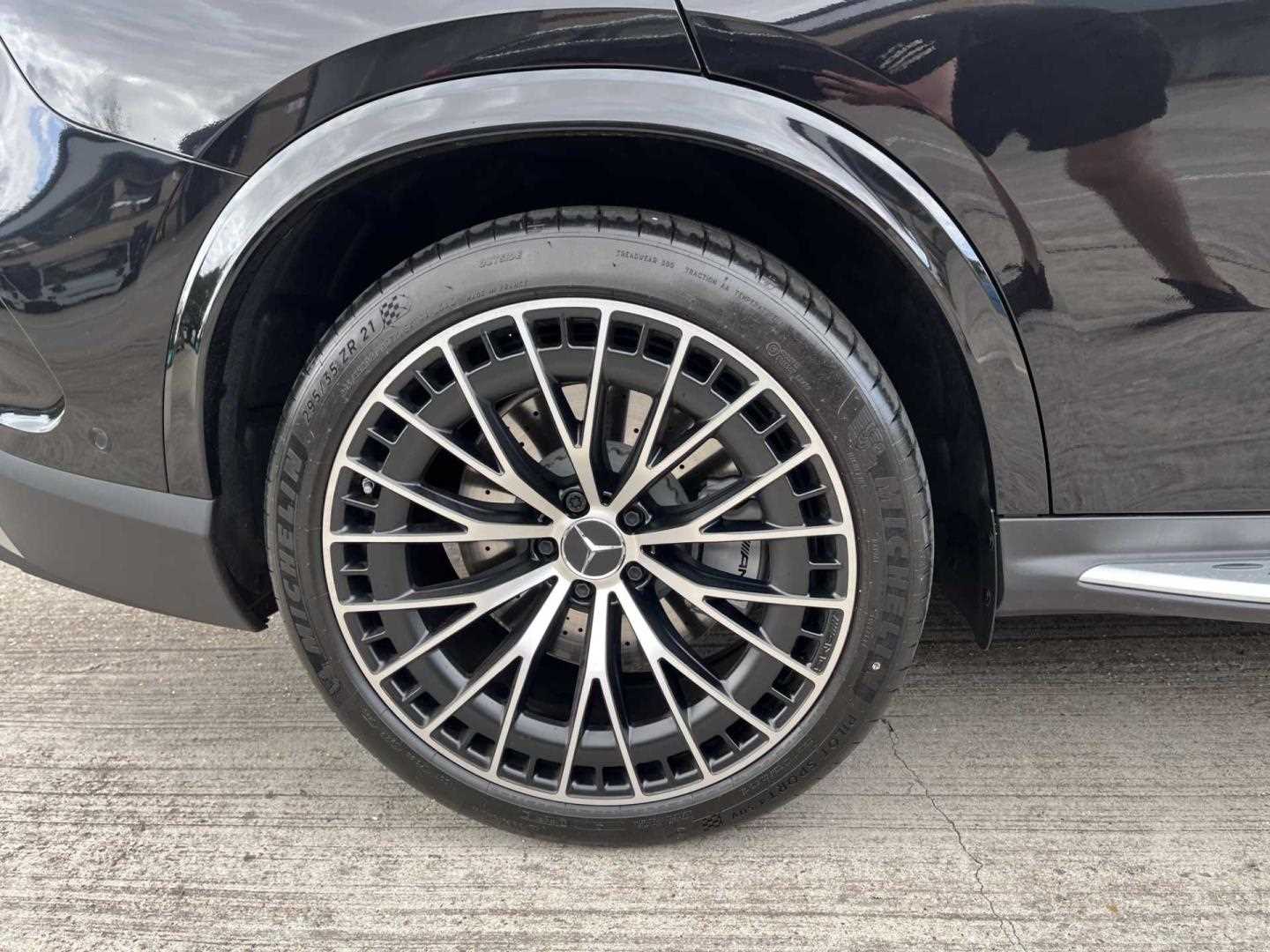 Used Mercedes-Benz GLC 2025 for sale - 76022385: Photo 10