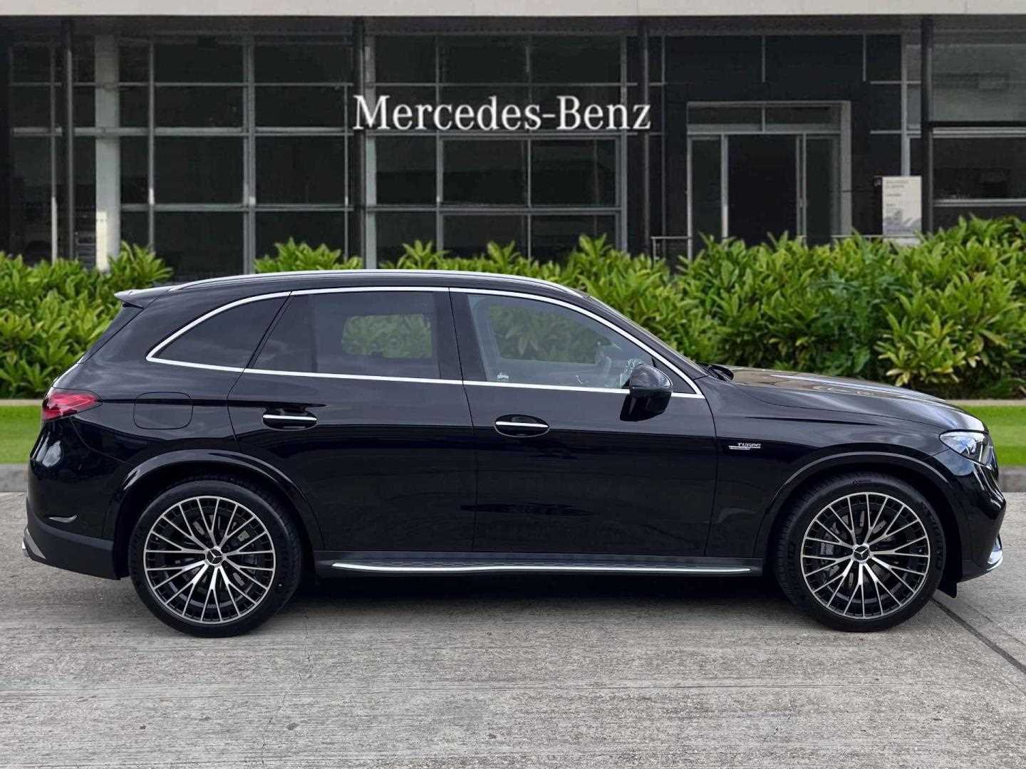 Used Mercedes-Benz GLC 2025 for sale - 76022385: Photo 2