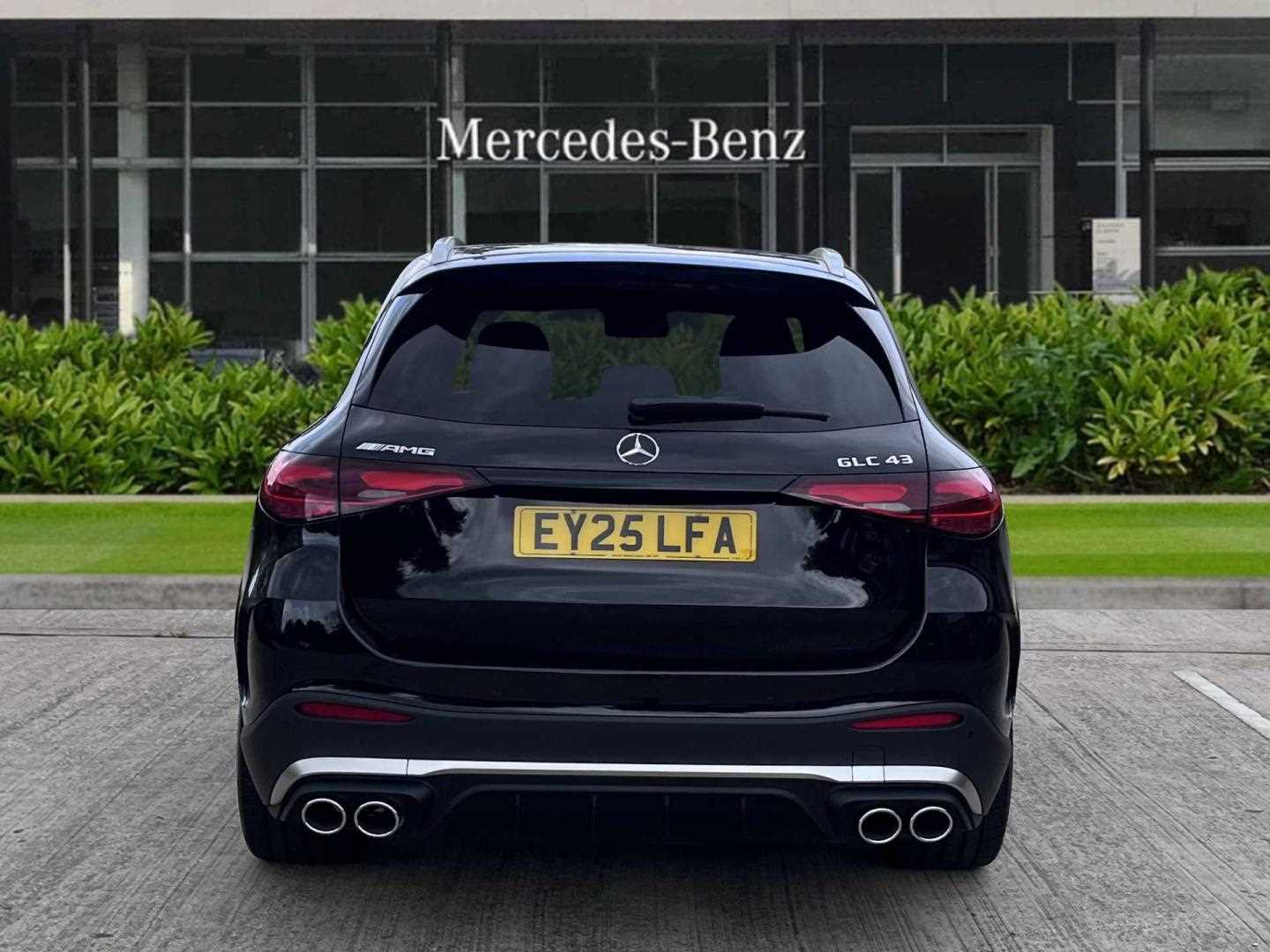 Used Mercedes-Benz GLC 2025 for sale - 76022385: Photo 4