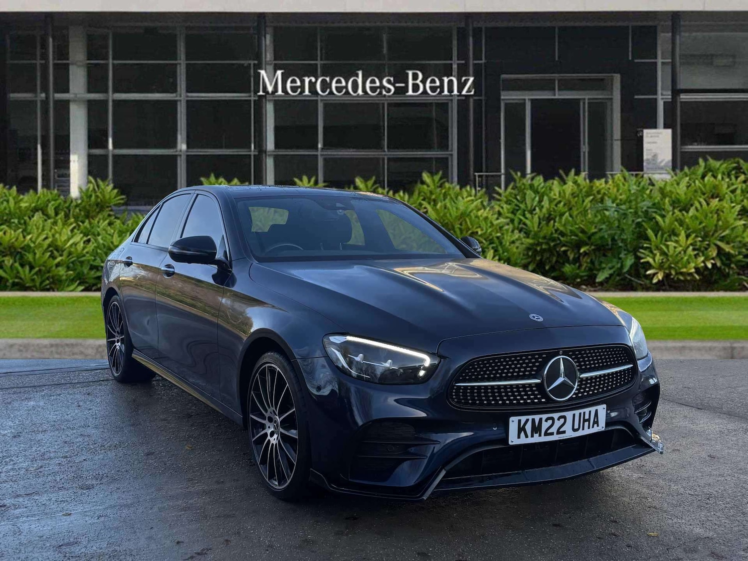 Used Mercedes-Benz E Class 2022 for sale - 76774197: Photo 1