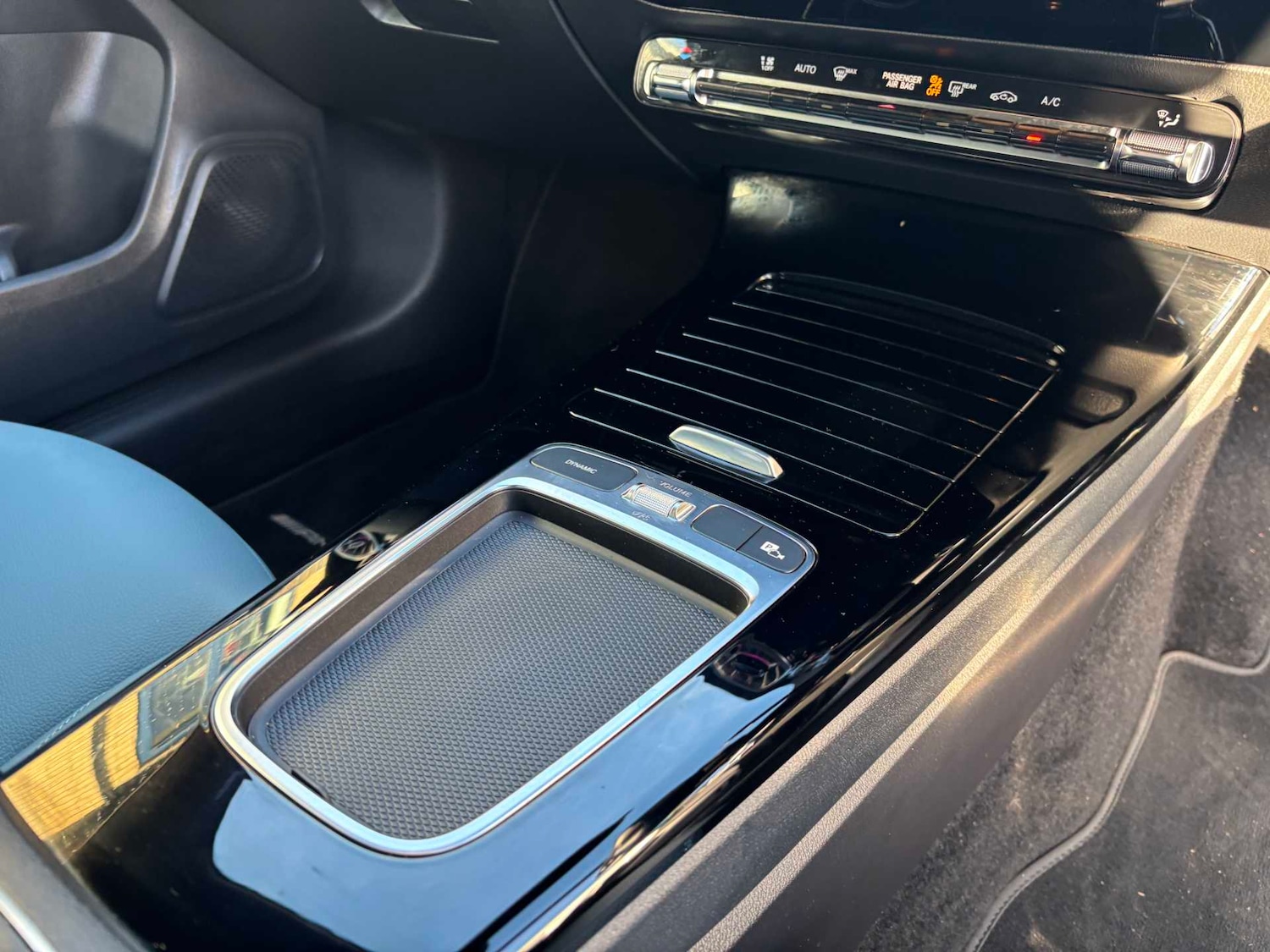 Used Mercedes-Benz CLA 2024 for sale - 76411227: Photo 26