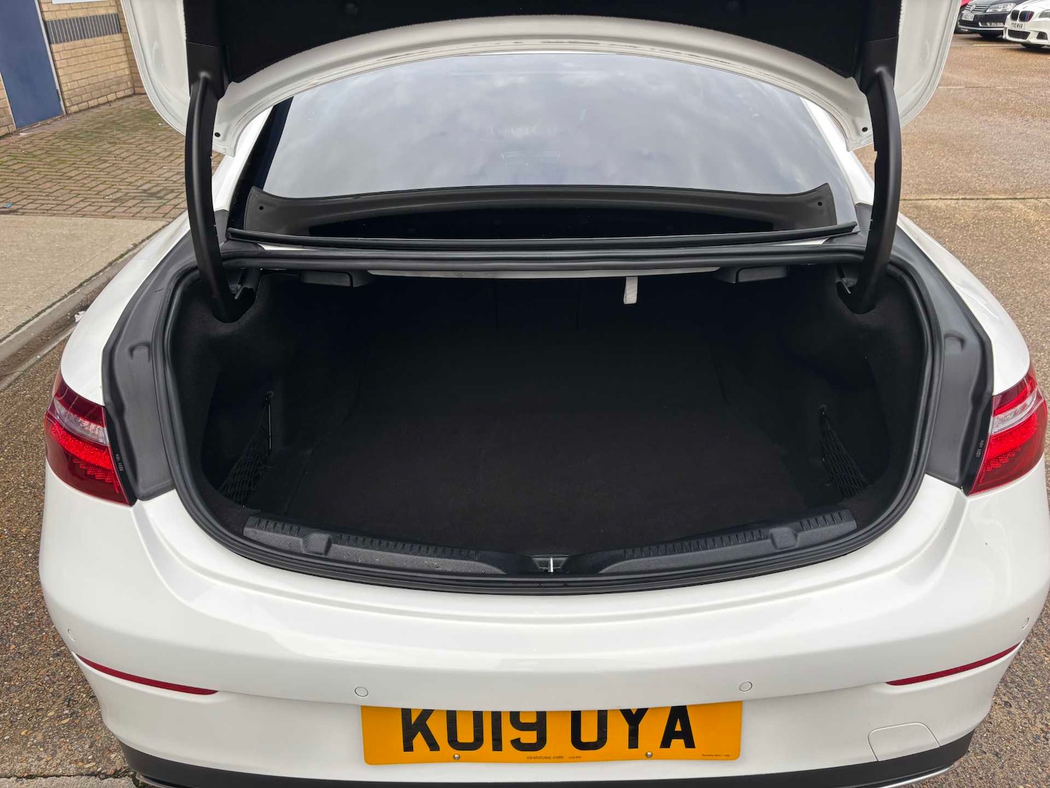 Used Mercedes-Benz E Class for sale - 77178878: Photo 16