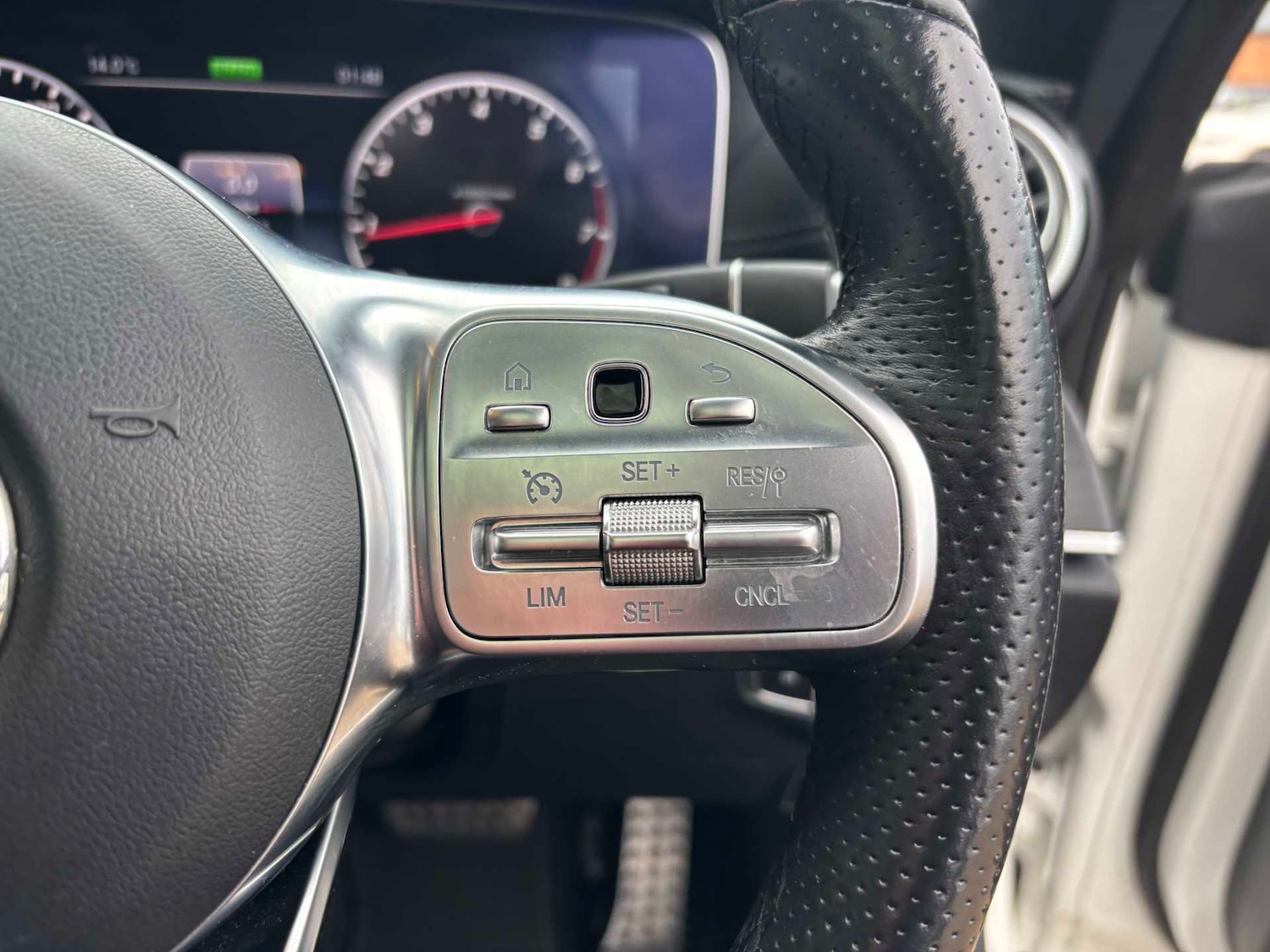 Used Mercedes-Benz E Class for sale - 77178878: Photo 23