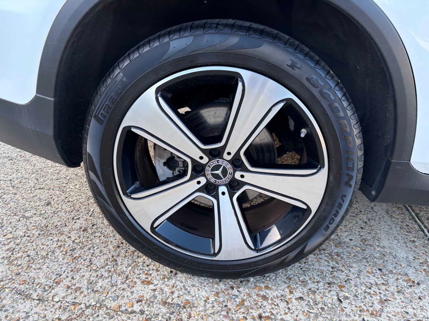 Used Mercedes-Benz GLC 2019 for sale - 76487991: Photo 10