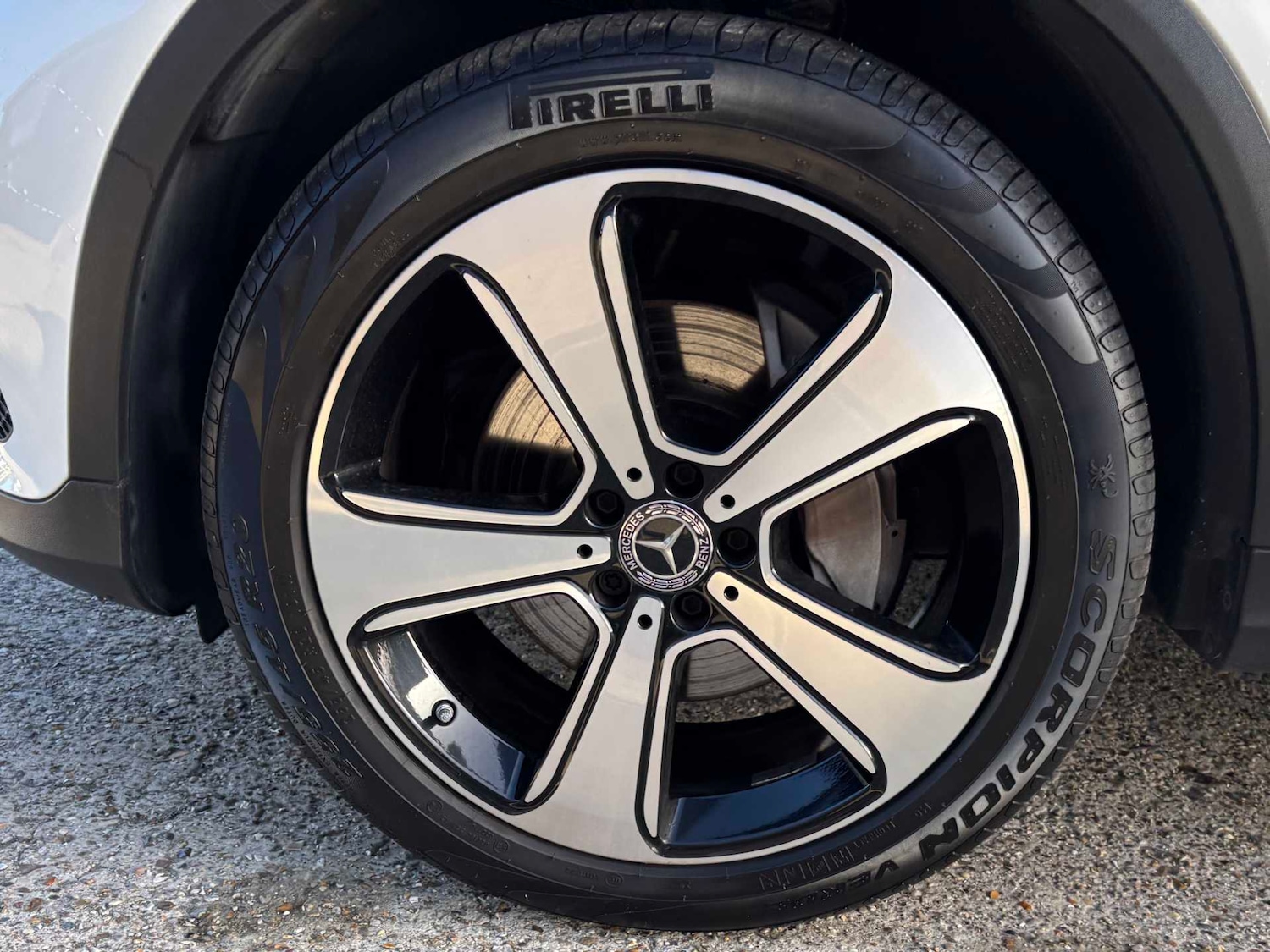 Used Mercedes-Benz GLC 2019 for sale - 76487991: Photo 12