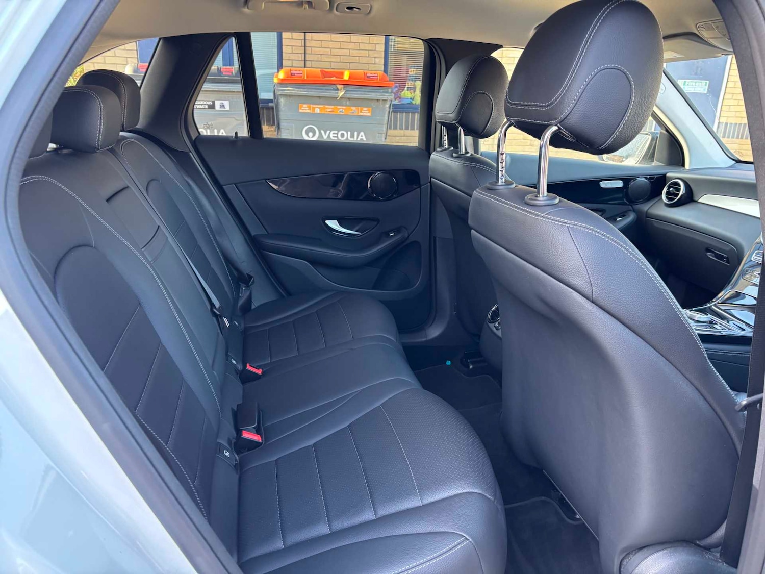 Used Mercedes-Benz GLC 2019 for sale - 76487991: Photo 35