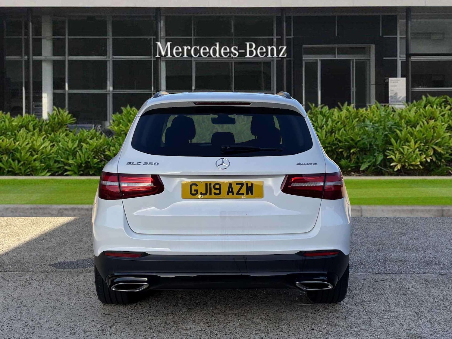 Used Mercedes-Benz GLC 2019 for sale - 76487991: Photo 4
