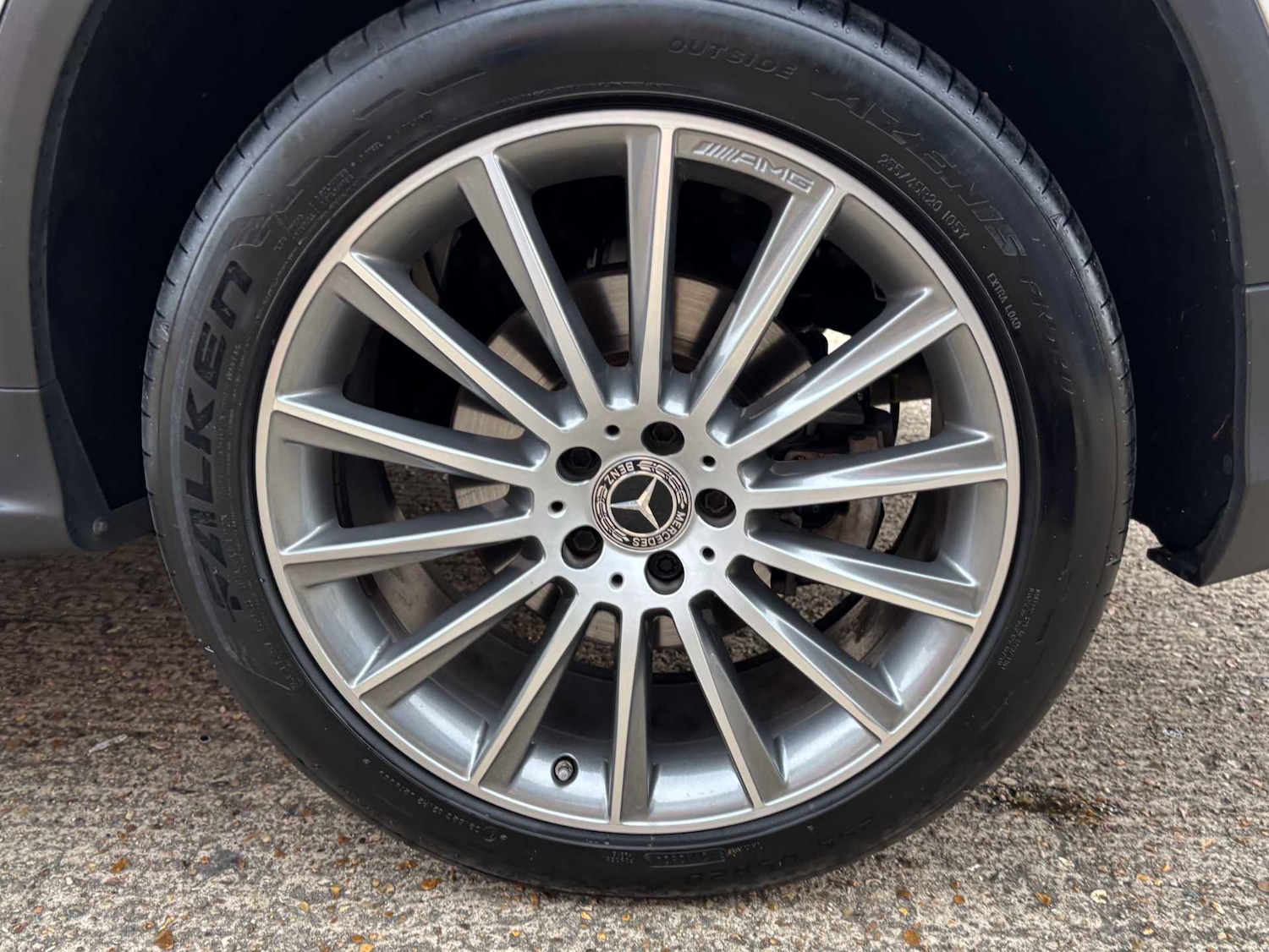 Used Mercedes-Benz GLC 2019 for sale - 76475840: Photo 11