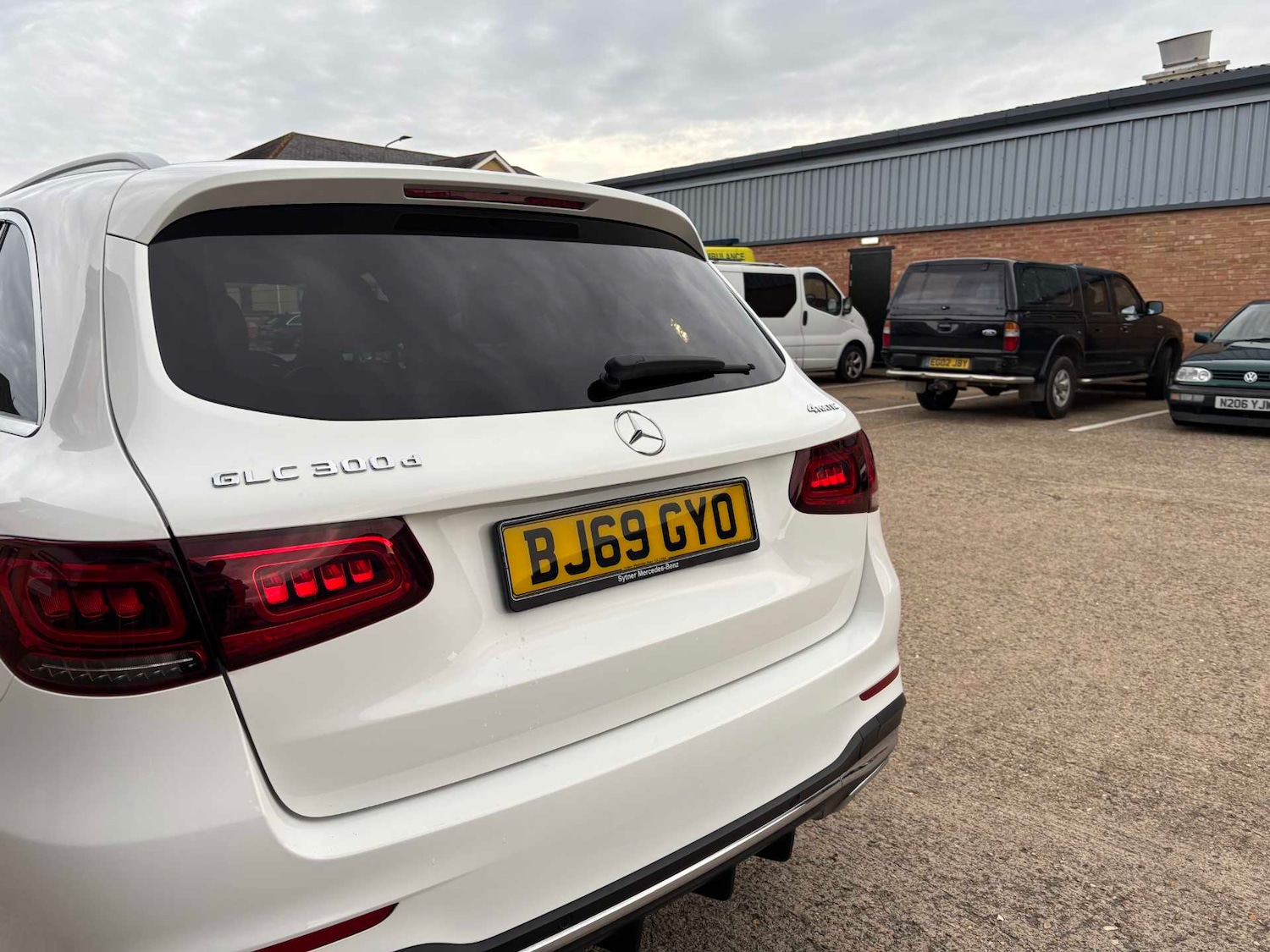 Used Mercedes-Benz GLC 2019 for sale - 76475840: Photo 18