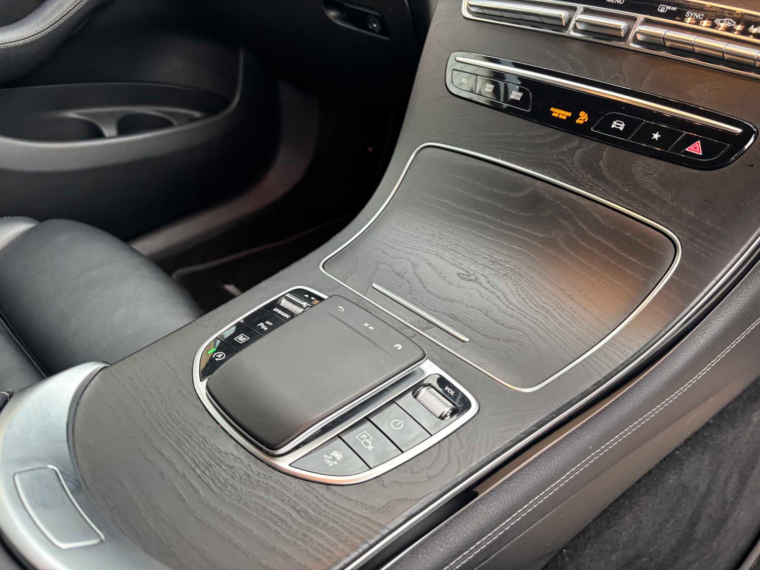 Used Mercedes-Benz GLC 2019 for sale - 76475840: Photo 27