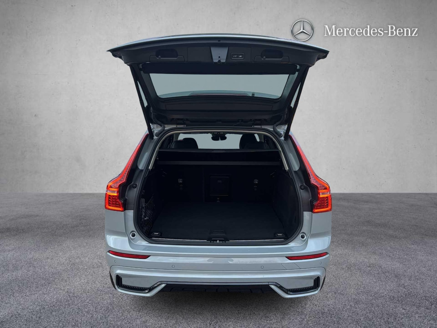 Used Volvo XC60 2023 for sale - 77443641: Photo 12