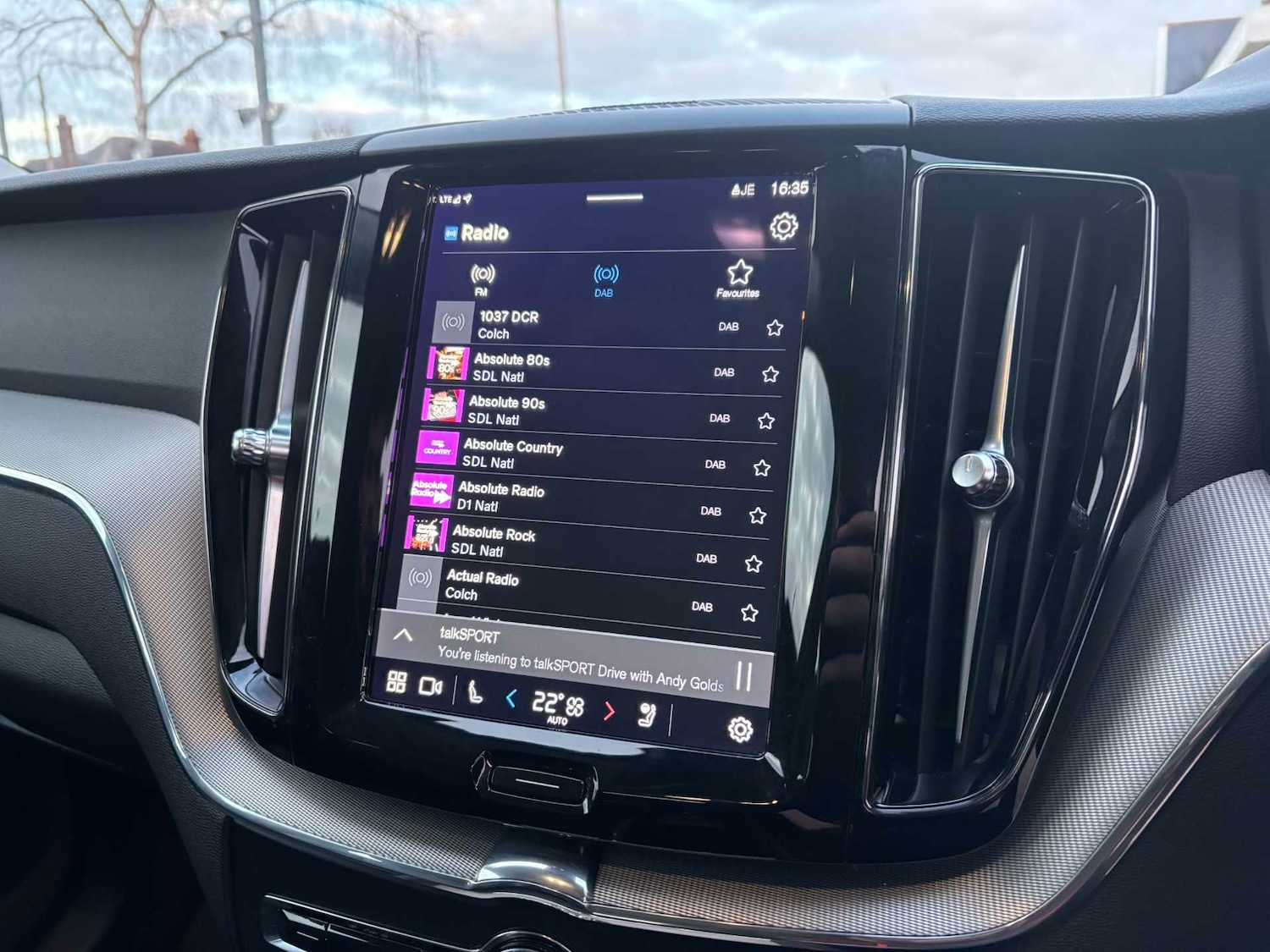 Used Volvo XC60 2023 for sale - 77443641: Photo 31