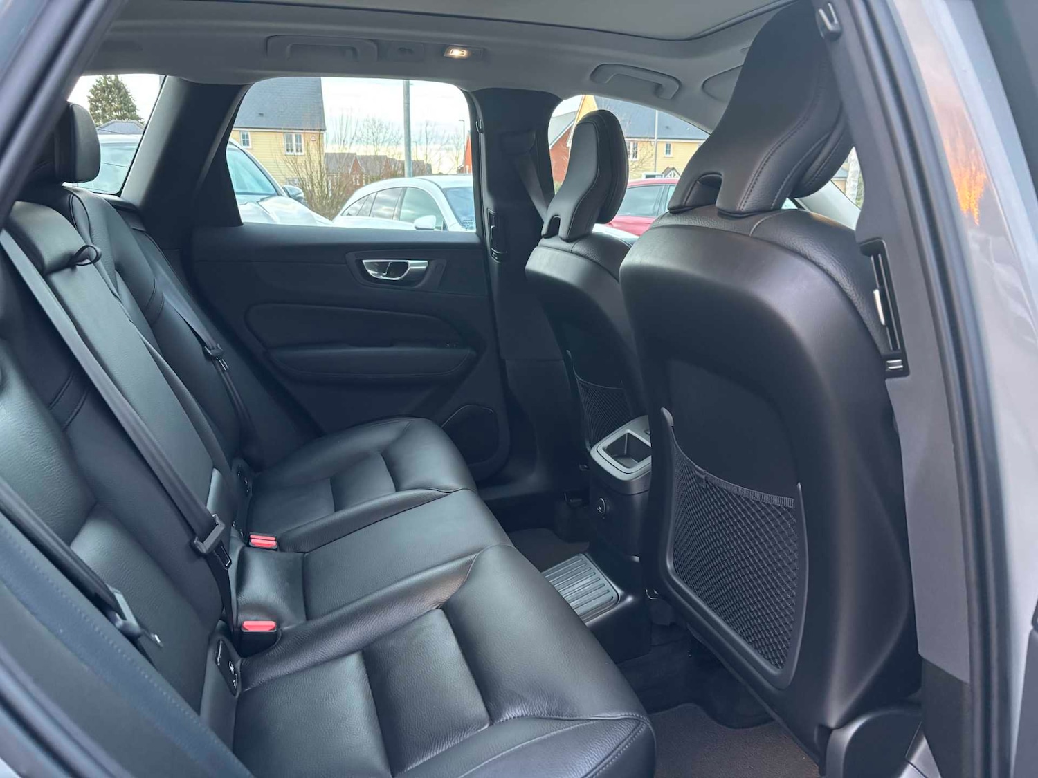 Used Volvo XC60 2023 for sale - 77443641: Photo 35