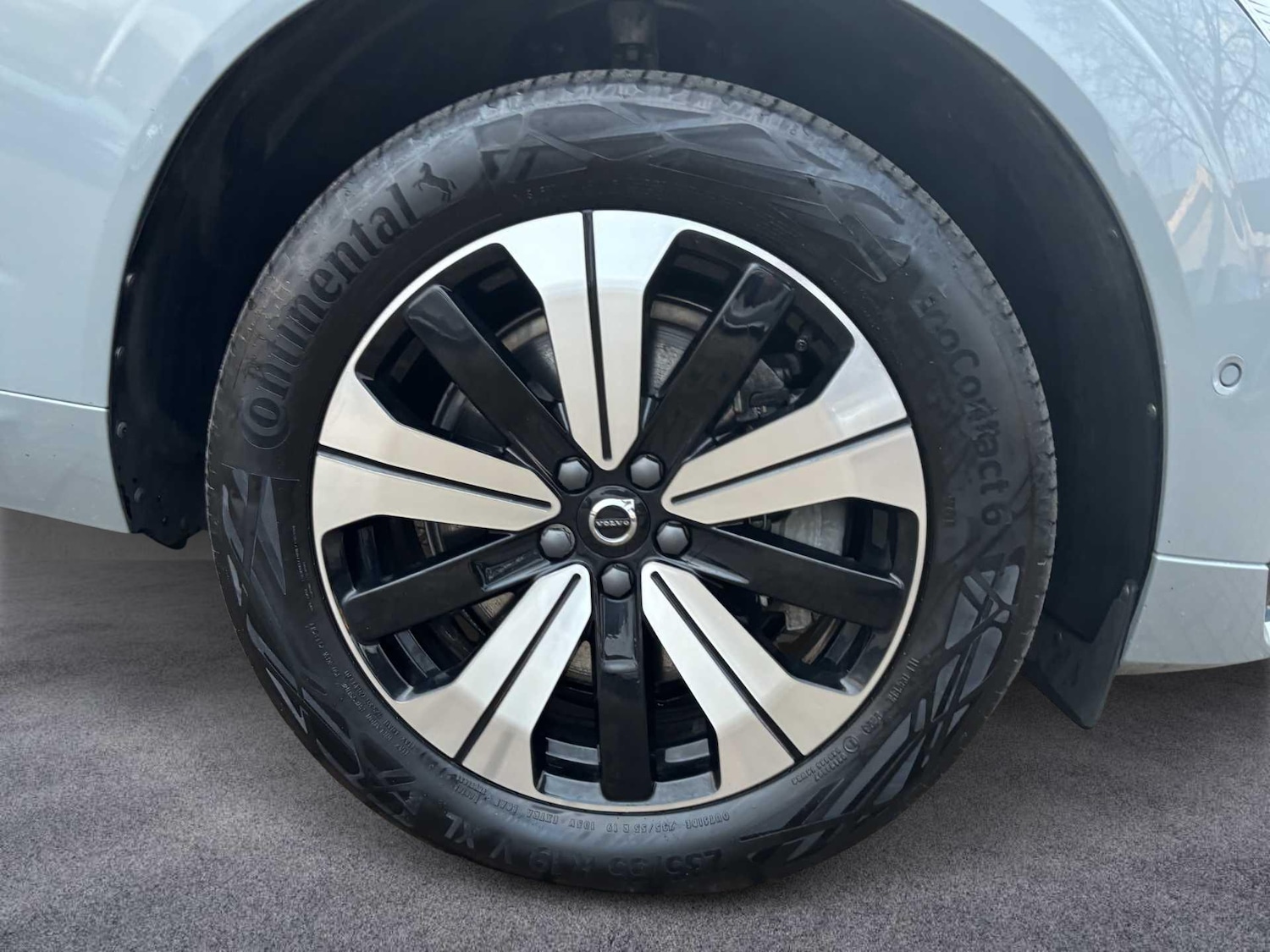 Used Volvo XC60 2023 for sale - 77443641: Photo 7