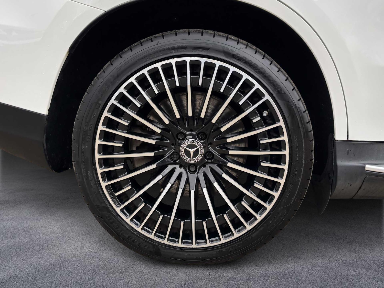 Used Mercedes-Benz EQC 2021 for sale - 77308421: Photo 8