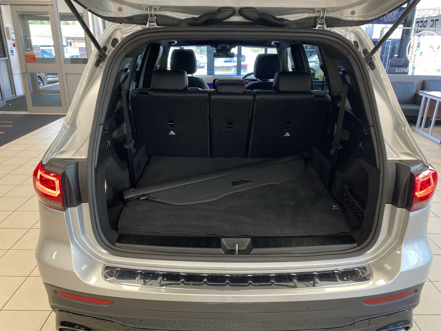 Used Mercedes-Benz GLB 2023 for sale - 77076661: Photo 11