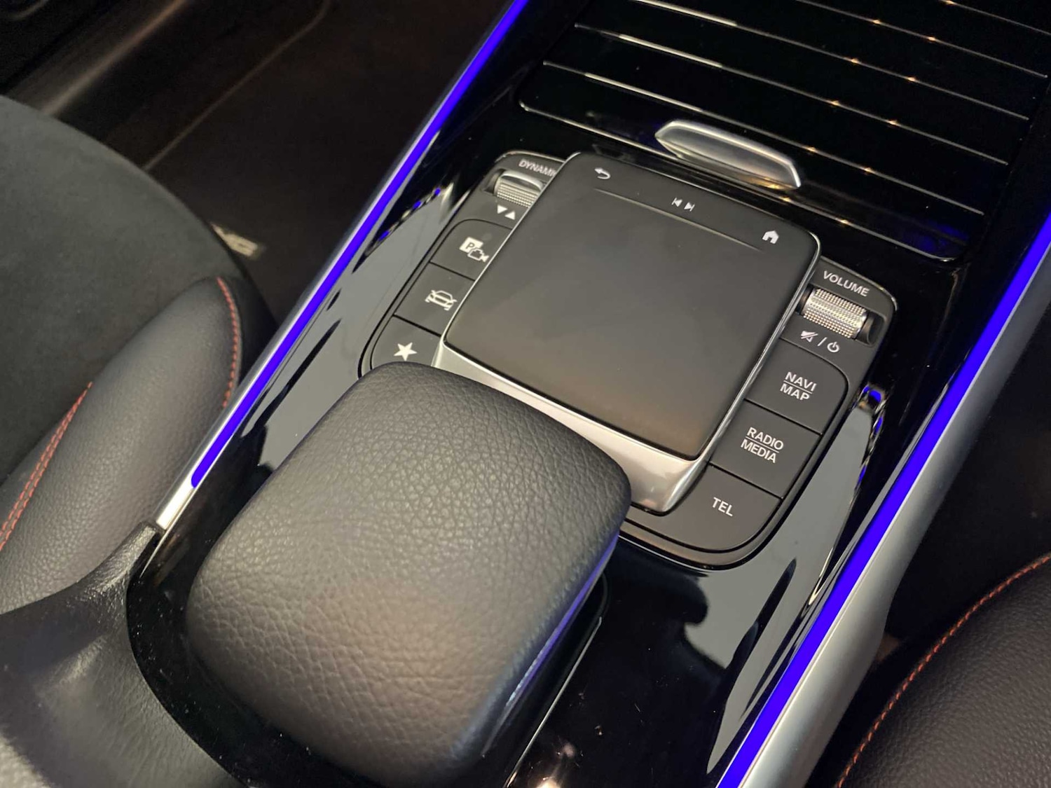 Used Mercedes-Benz GLB 2023 for sale - 77076661: Photo 32