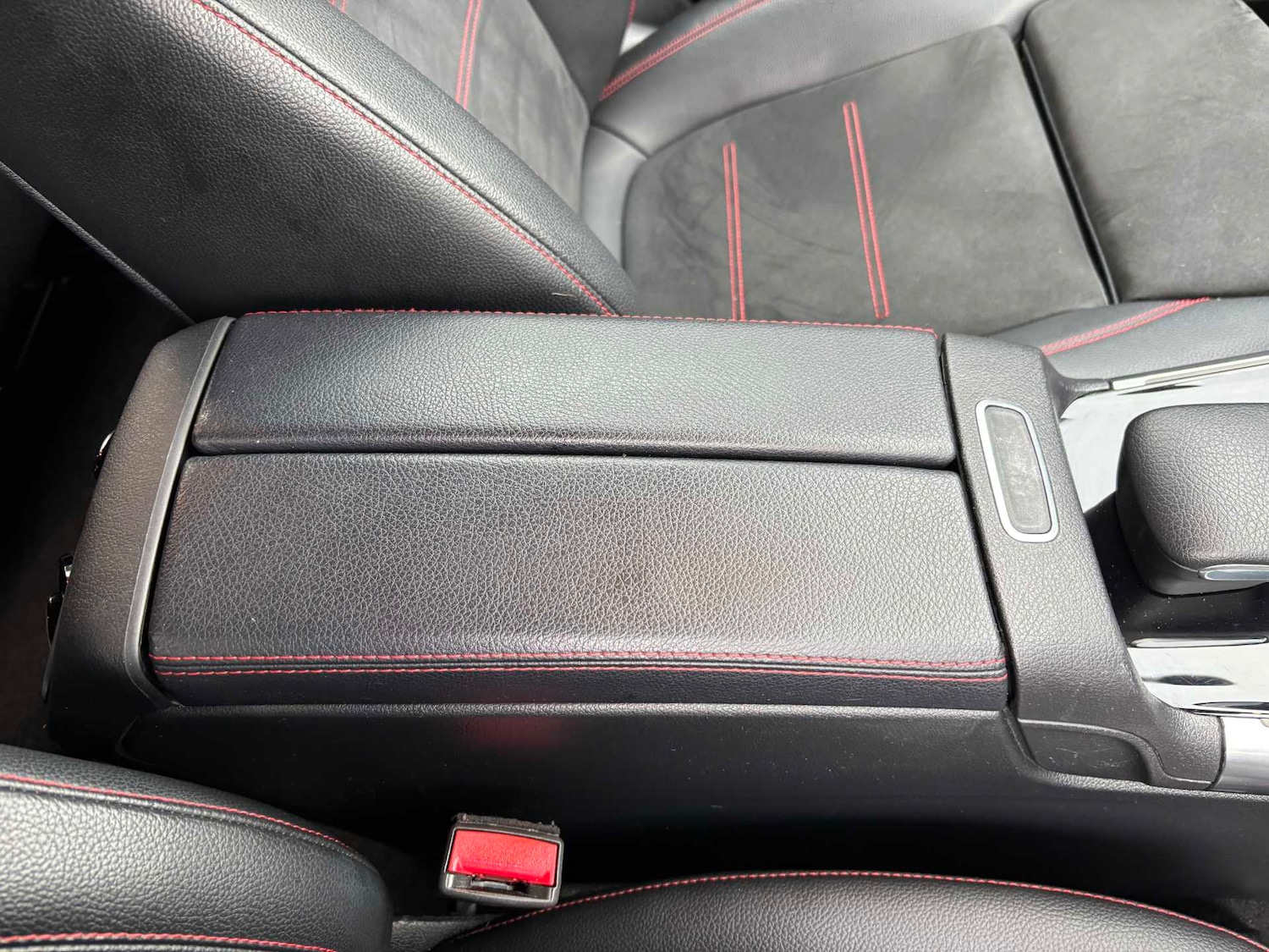 Used Mercedes-Benz GLB 2020 for sale - 77414541: Photo 27