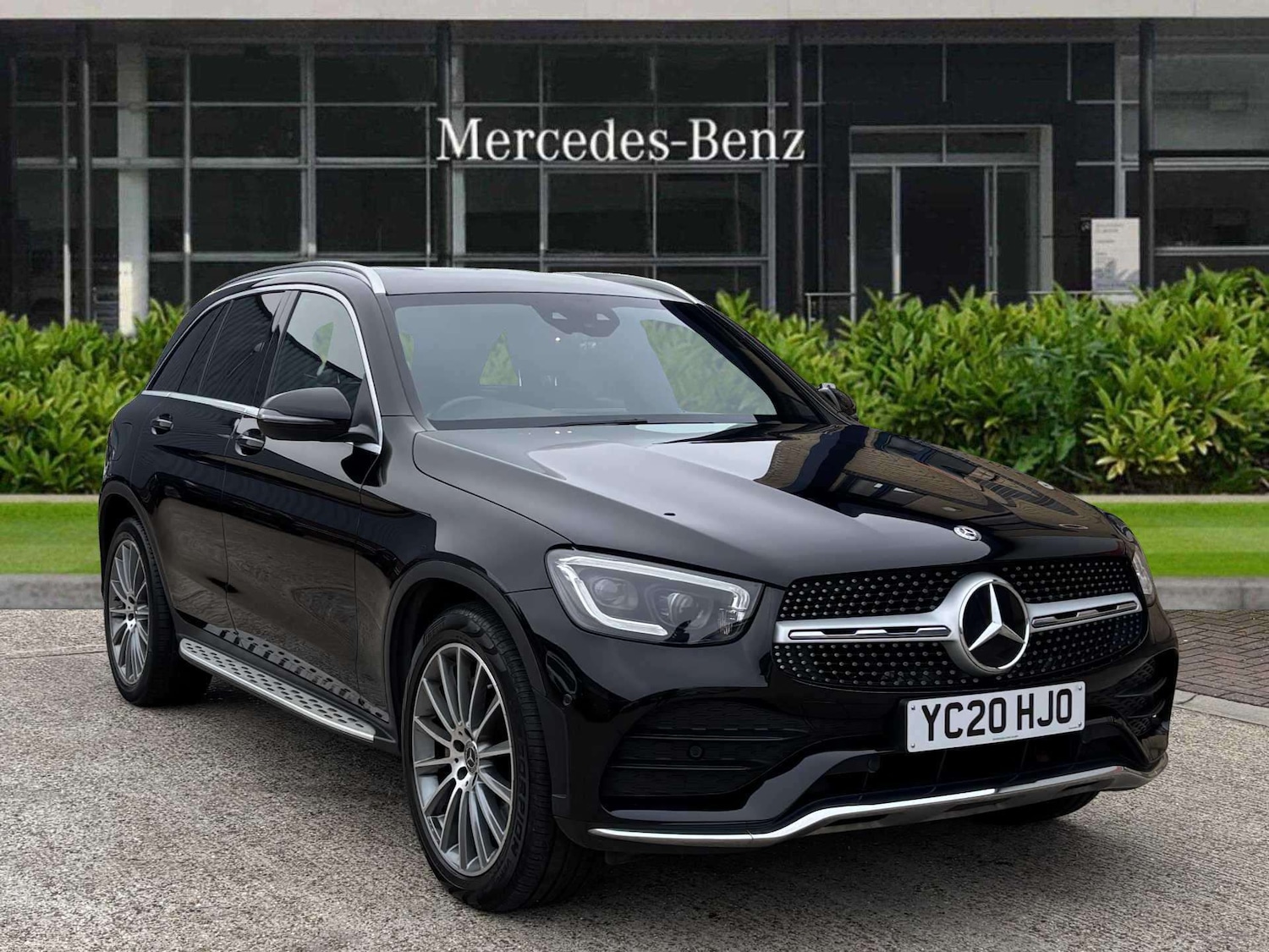 Used Mercedes-Benz GLC 2020 for sale - 76636627: Photo 1