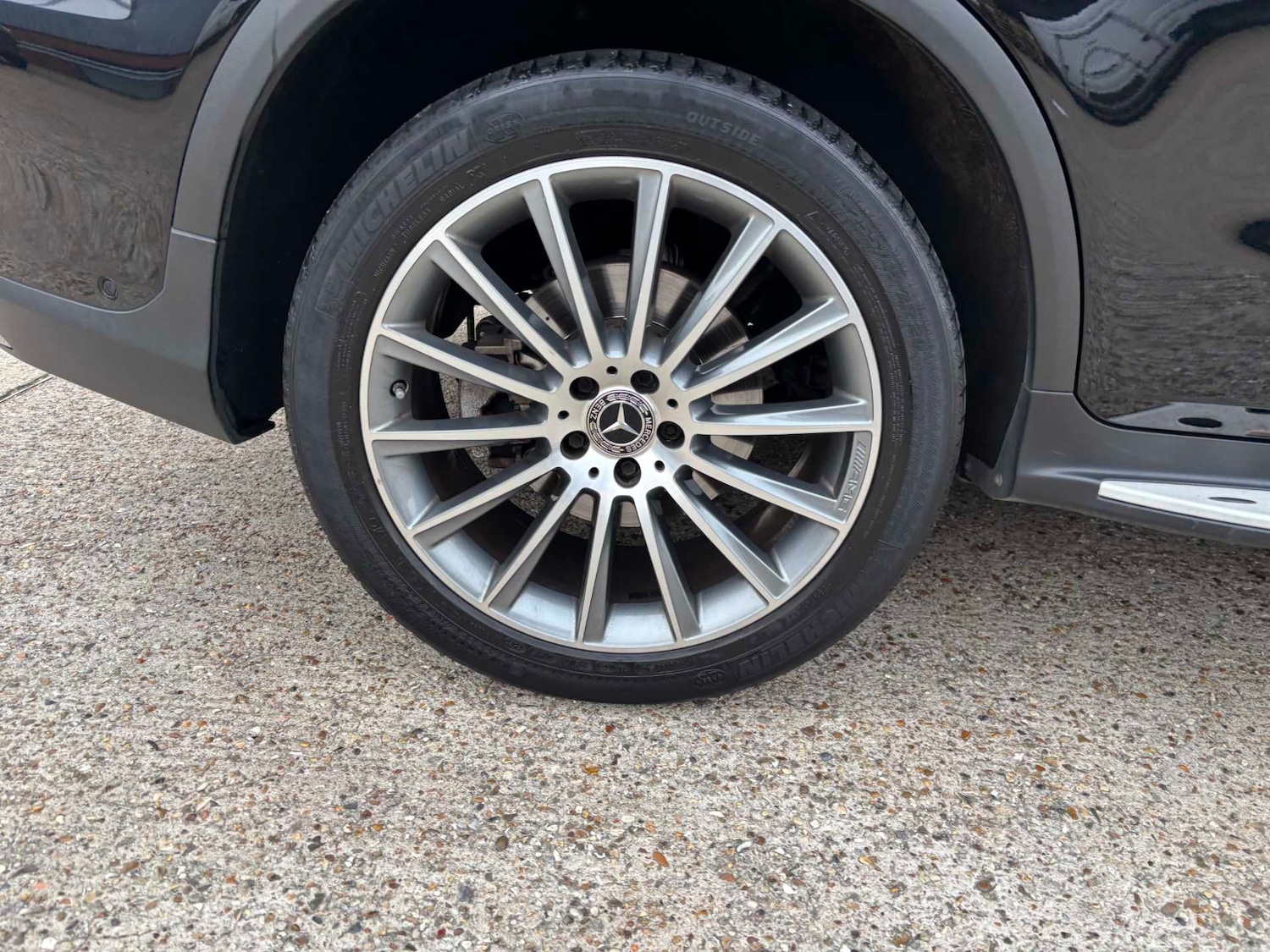 Used Mercedes-Benz GLC 2020 for sale - 76636627: Photo 10