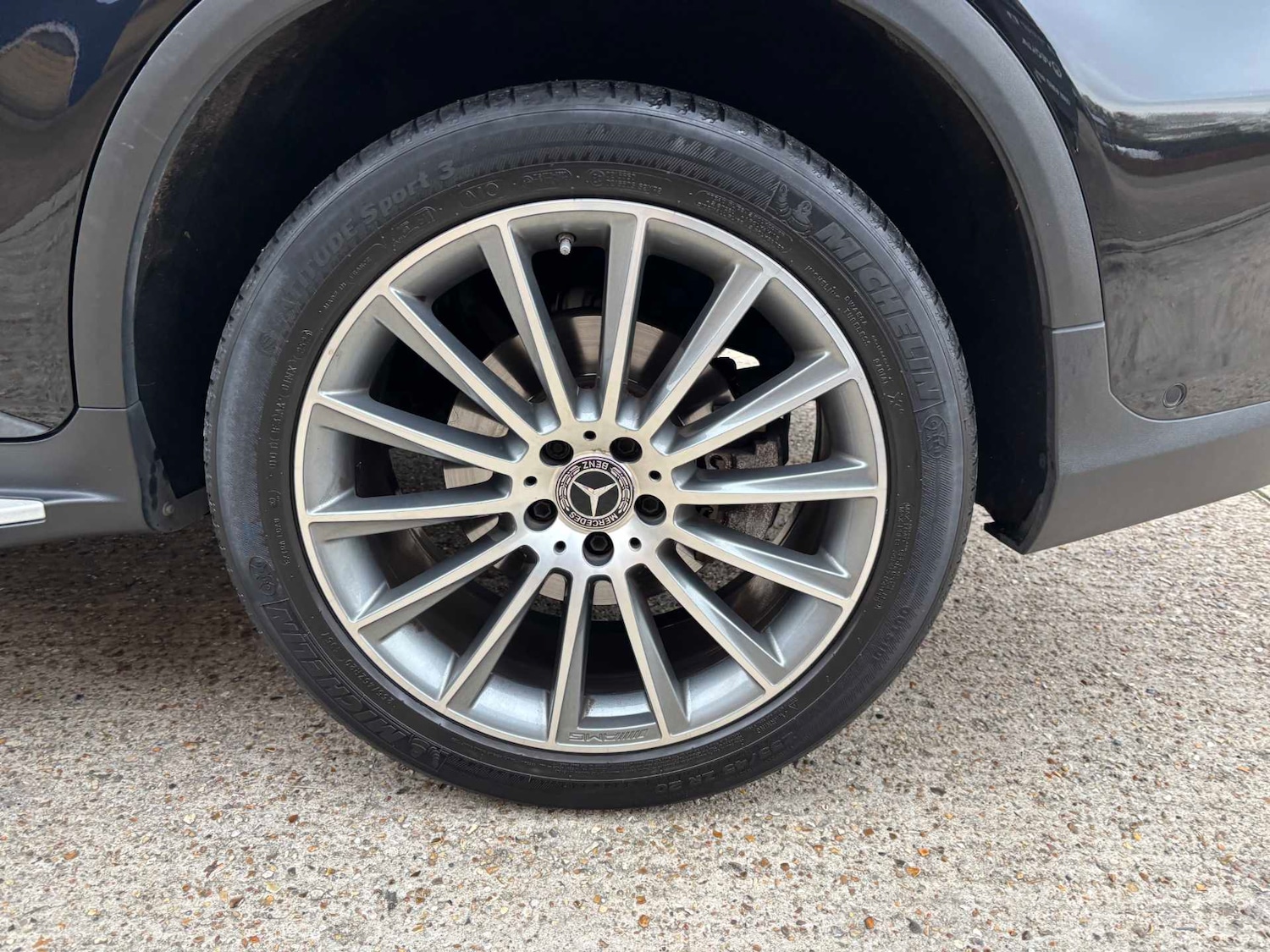 Used Mercedes-Benz GLC 2020 for sale - 76636627: Photo 11