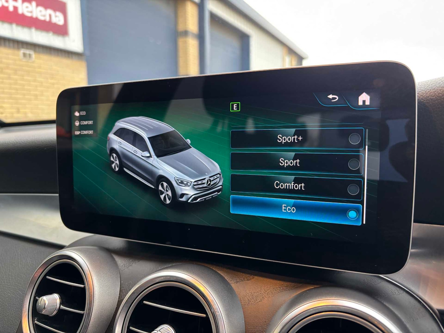 Used Mercedes-Benz GLC 2020 for sale - 76636627: Photo 33