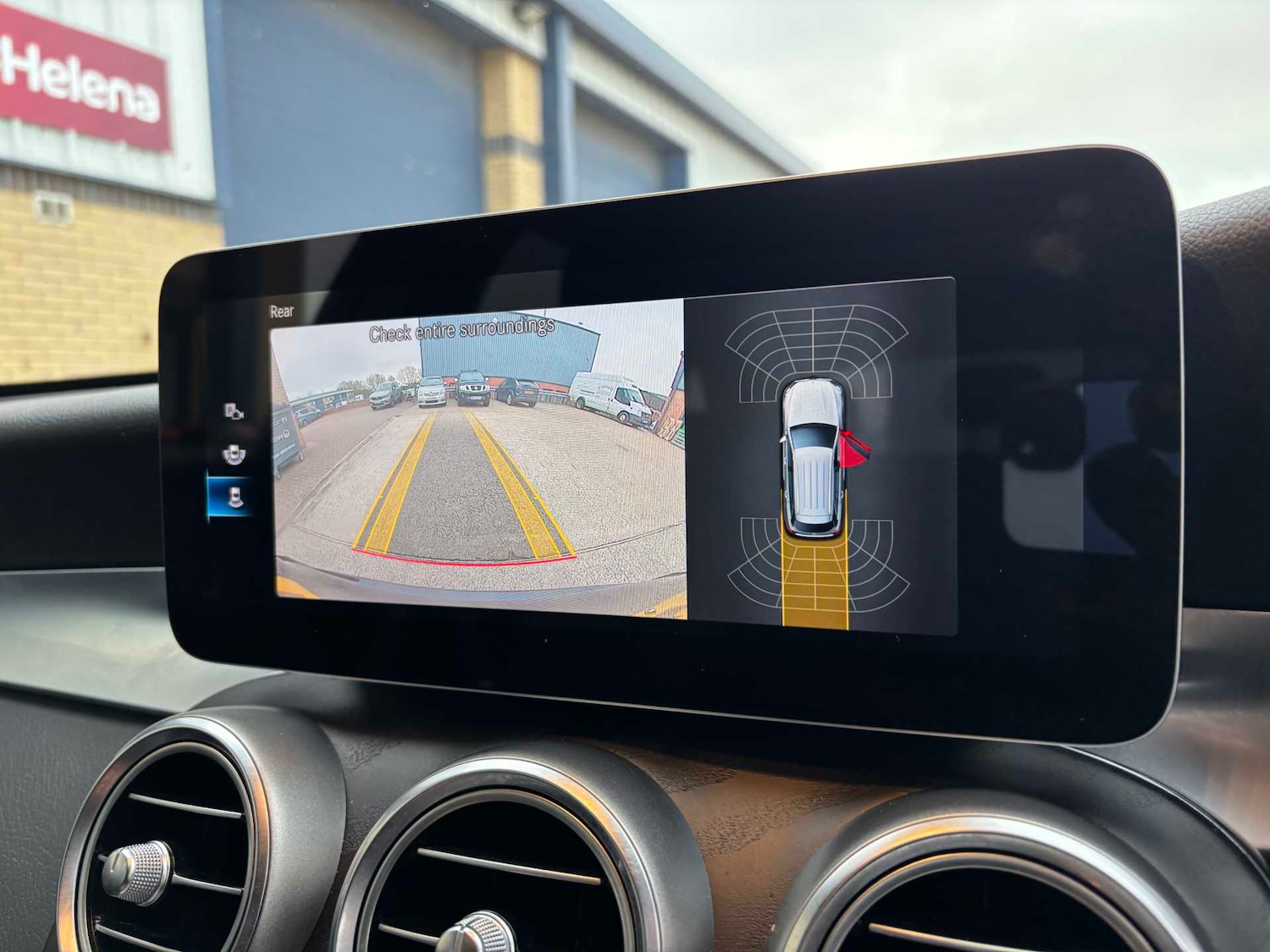 Used Mercedes-Benz GLC 2020 for sale - 76636627: Photo 34