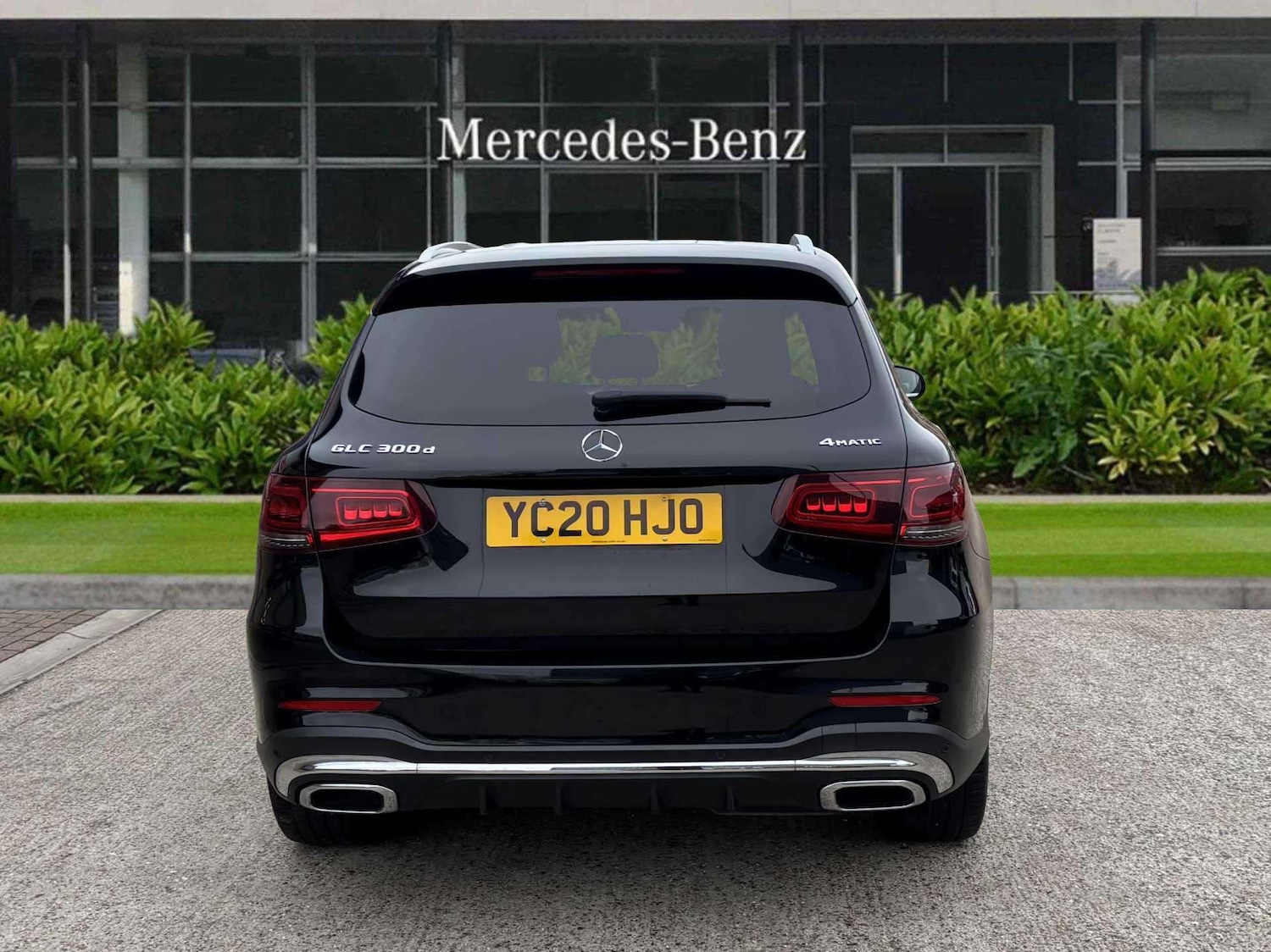 Used Mercedes-Benz GLC 2020 for sale - 76636627: Photo 4