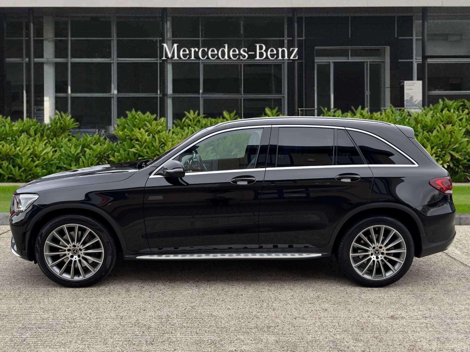Used Mercedes-Benz GLC 2020 for sale - 76636627: Photo 6