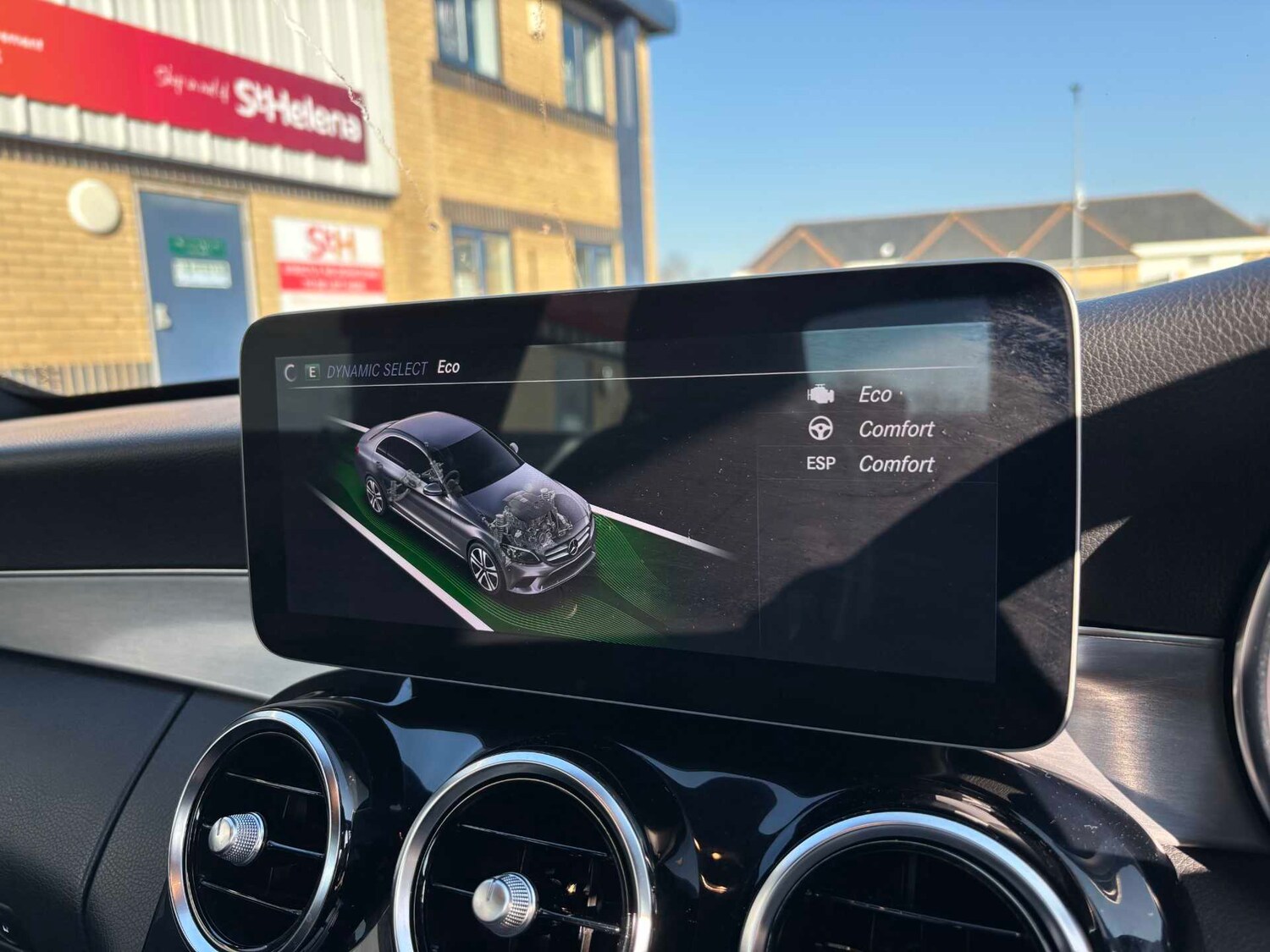 Used Mercedes-Benz C Class 2020 for sale - 77885873: Photo 35