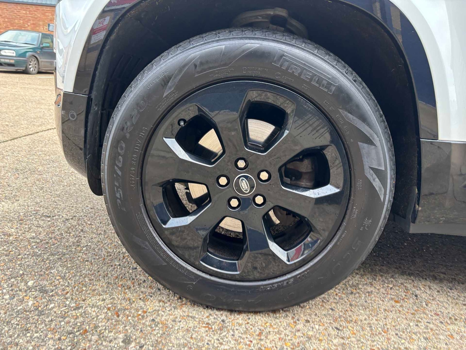 Used Land Rover Defender 2022 for sale - 77270181: Photo 12